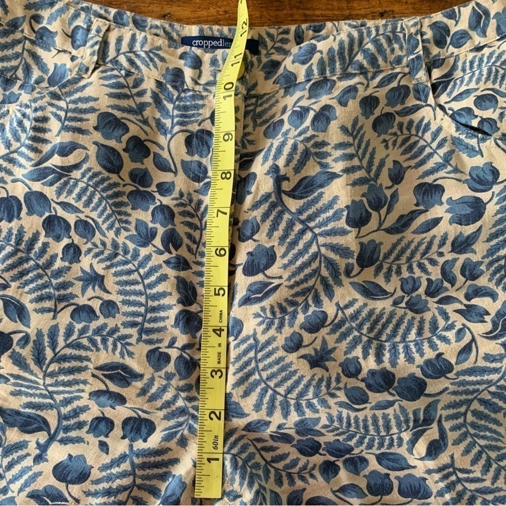 Charter Club Linen Cottagecore Blue Floral Cropped Pants Sz 10 - Picture 6 of 7